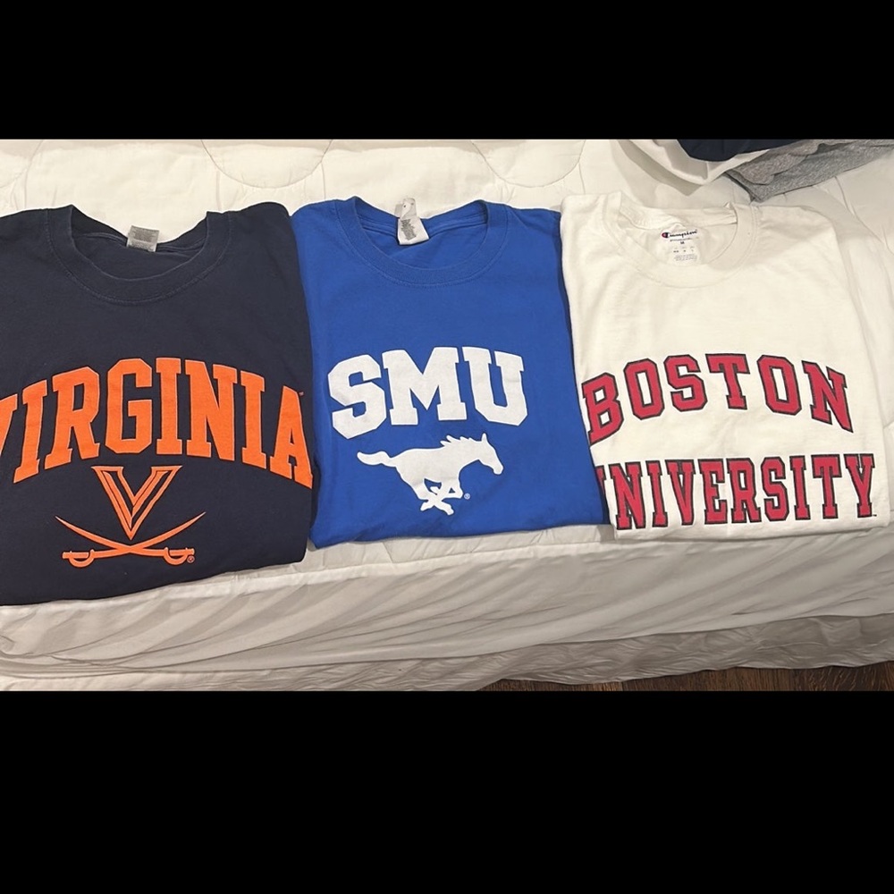 College unisex t shirts